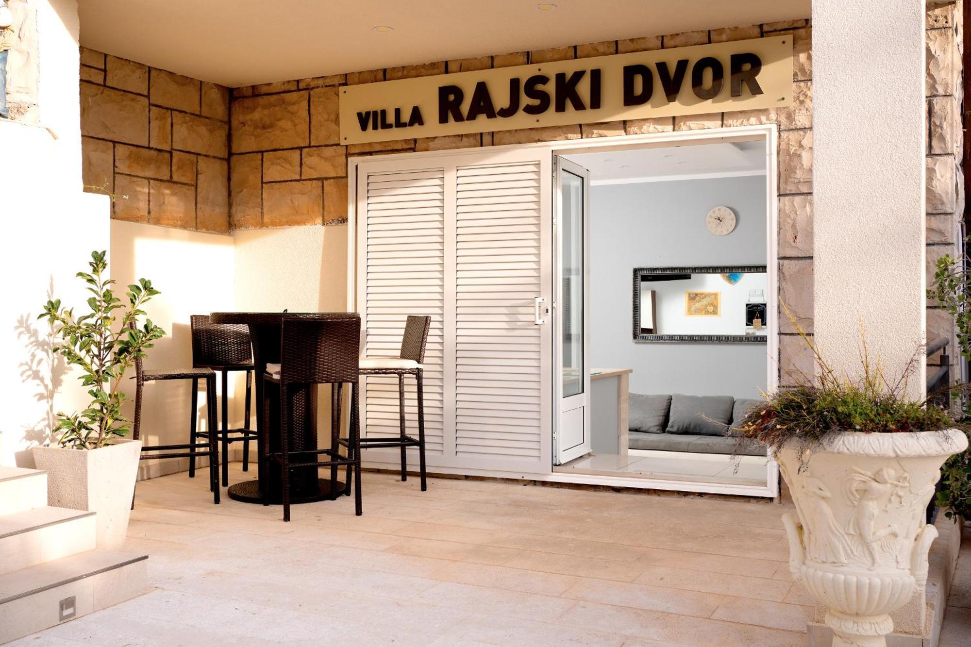 Villa Rajski Dvor Bol Exteriör bild